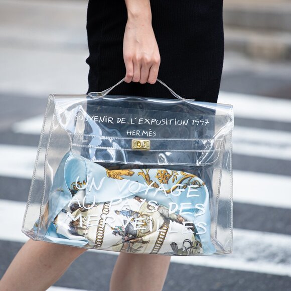 AUTHENTIC Hermes Vinyl Kelly "Journey to the Wonderland of Hermes" Handbag Tote - Picture 1 of 16